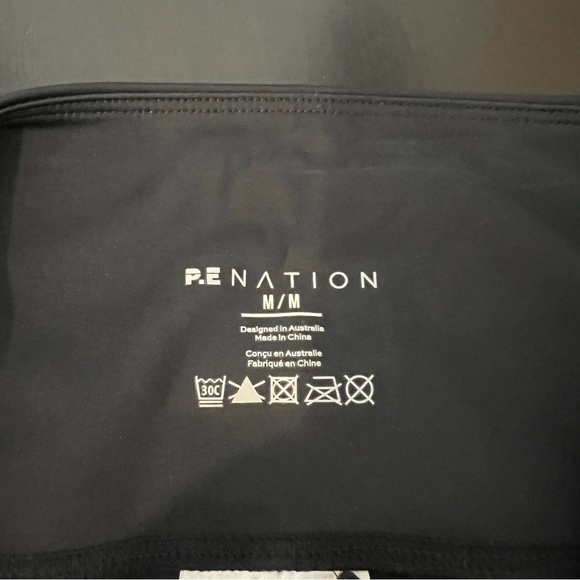 P.E Nation the Comeback Legging, highwaisted, black/colorblock, size M - Picture 9 of 14